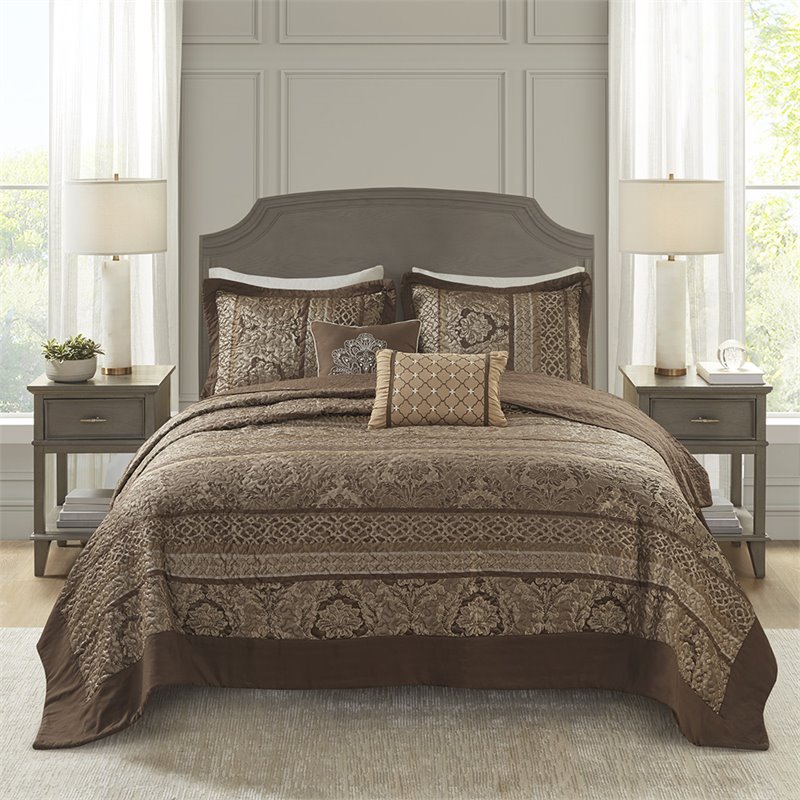 Pemberly Row 5-Piece Polyester Jacquard & Cotton Bedspread Set in Brown