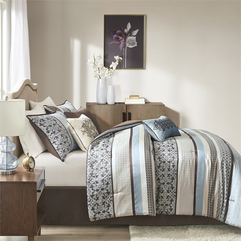 Pemberly Row 7-Piece Polyester Jacquard Comforter Set in Blue