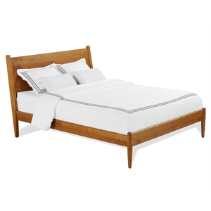 Pemberly Row Modern Solid Wood King Panel Bed in Castanho Brown