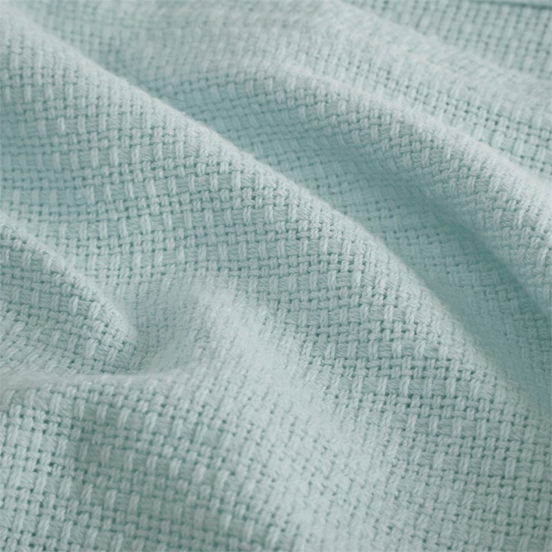 Pemberly Row Modern Basketweave Cotton Blanket in Blue Full/Queen