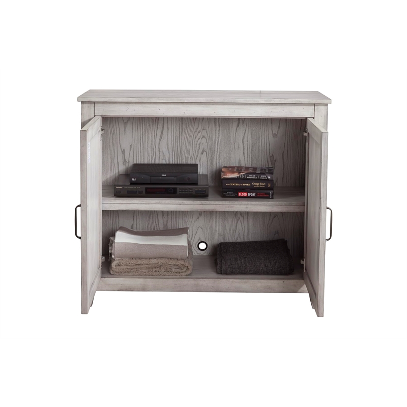 Pemberly Row Wood Small 4 Drawer Accent Chest in Natural Gray