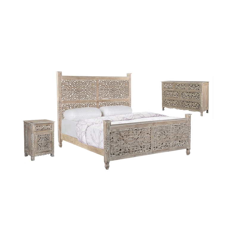 Pemberly Row Modern Carved Solid Wood King Panel Bed in Gray
