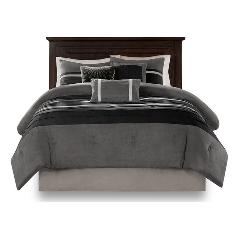 Pemberly Row Modern / Contemporary 7 Piece Comforter Set in Black