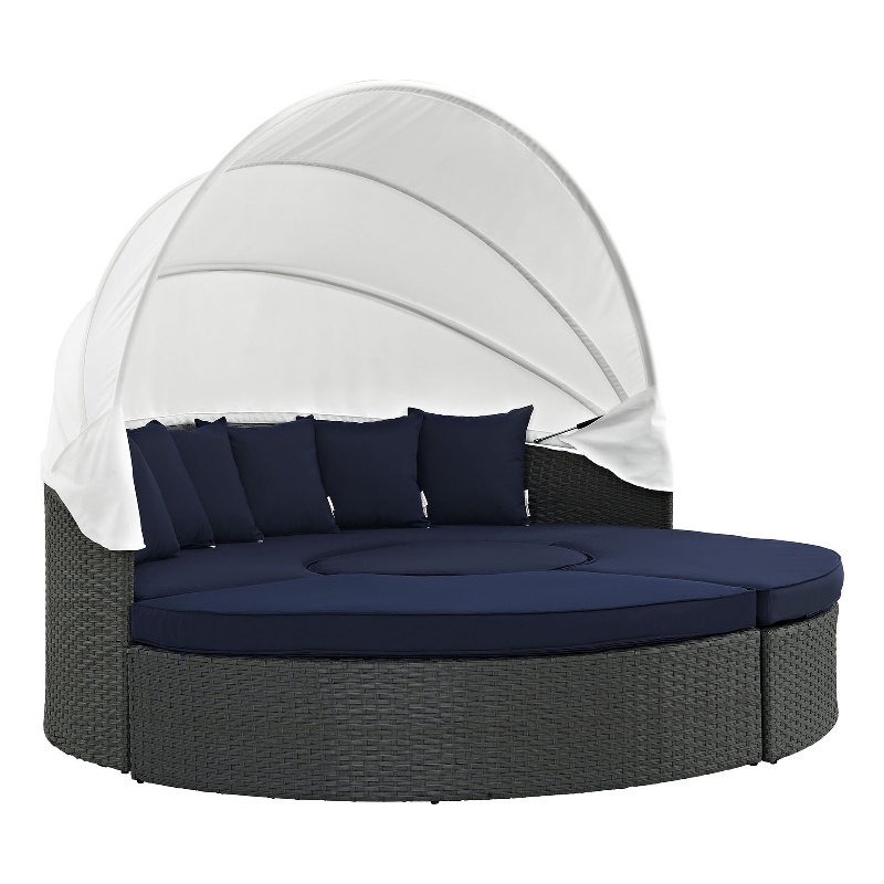 Pemberly Row Aluminum Rattan Fabric Patio Daybed in Canvas/Navy