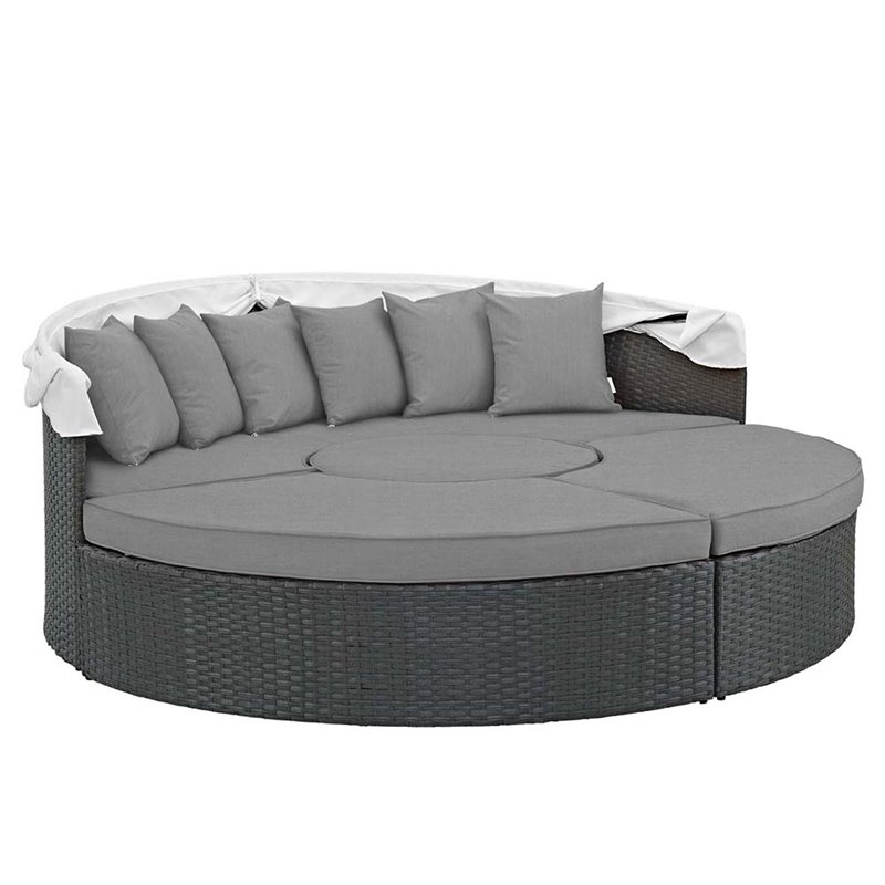 Pemberly Row Aluminum Rattan Fabric Patio Daybed in Canvas/Gray
