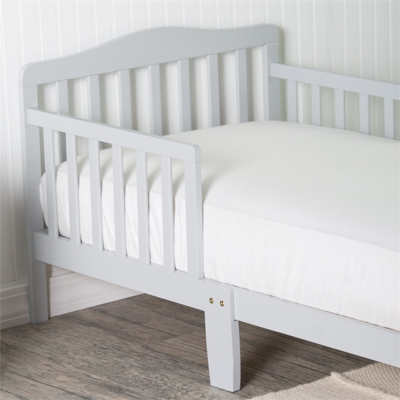 Pemberly Row Contemporary New Zealand Pine Solid Wood Toddler Bed in Gray