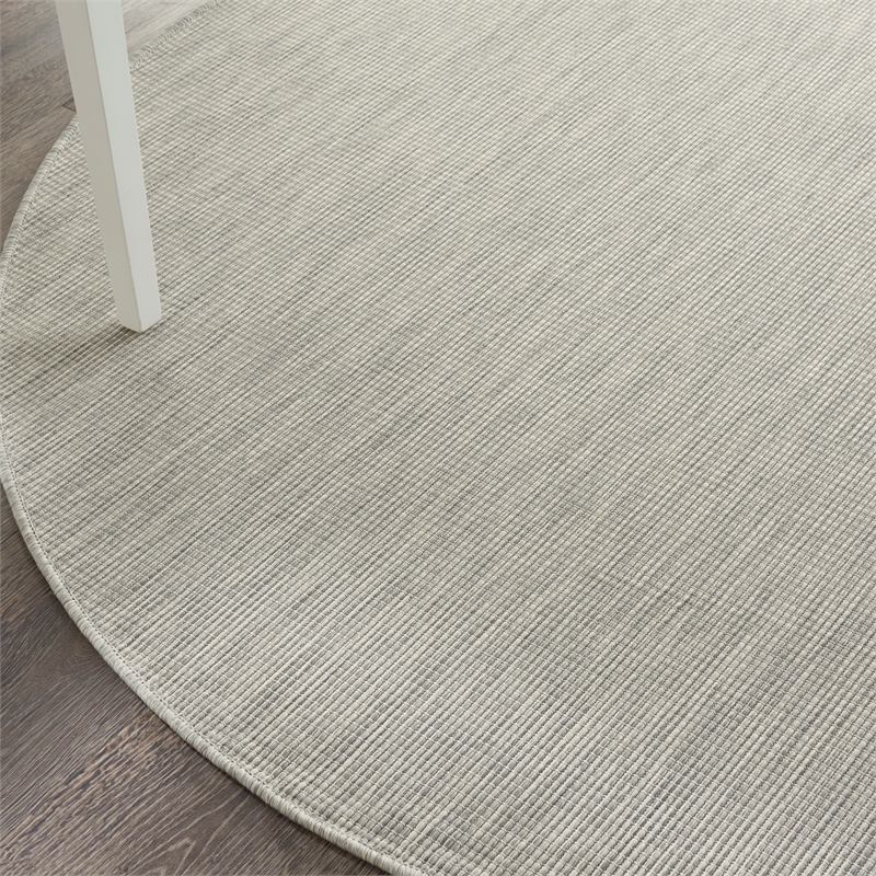 Pemberly Row 6' x Round Light Gray Fabric Modern Area Rug (6' Round)