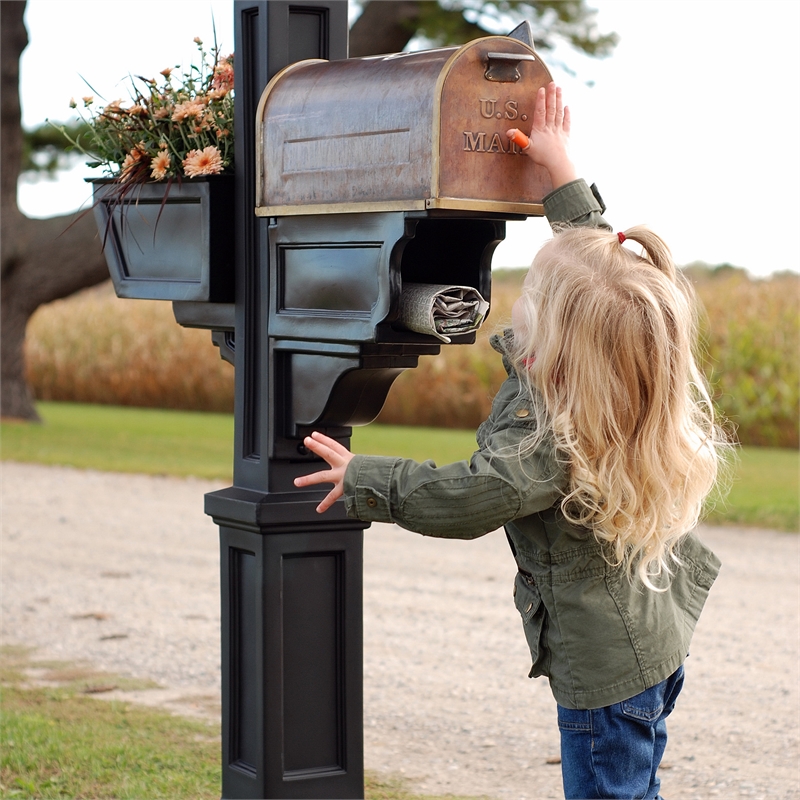 Pemberly Row Weatherproof Traditional Plastic Mail Post in Black