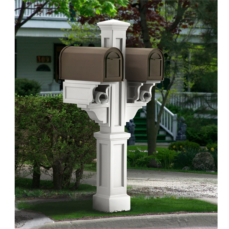 Pemberly Row Contemporary Double Traditional Plastic Mail Post in White