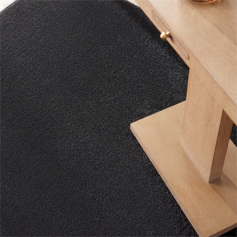 Pemberly Row 5' x 8' Black Fabric Outdoor Area Rug (5' x 8')