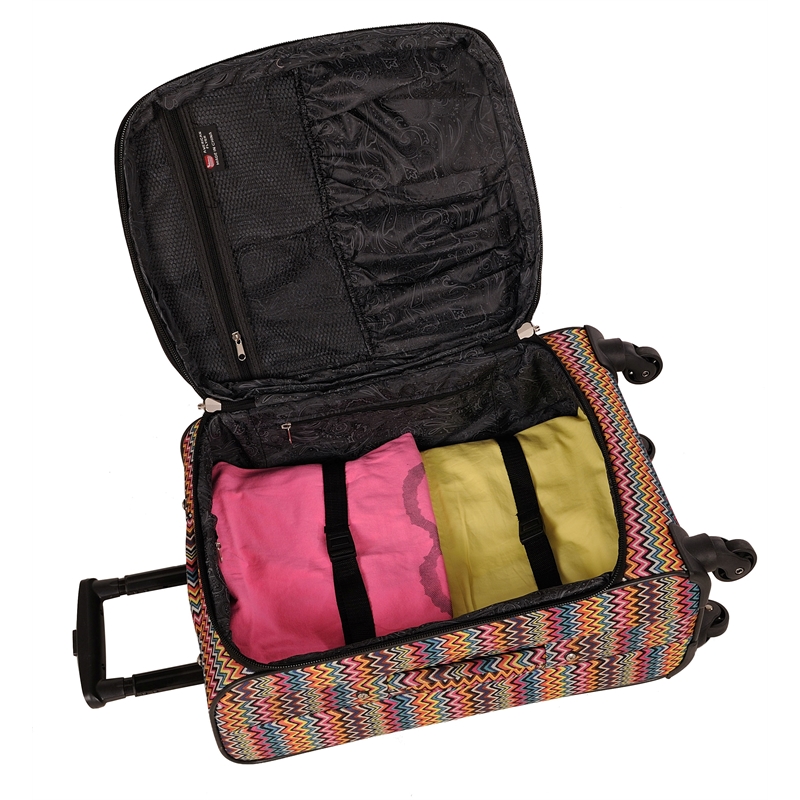 Pemberly Row Traditional Polyester 5-Piece Spinner Luggage Set in Pink