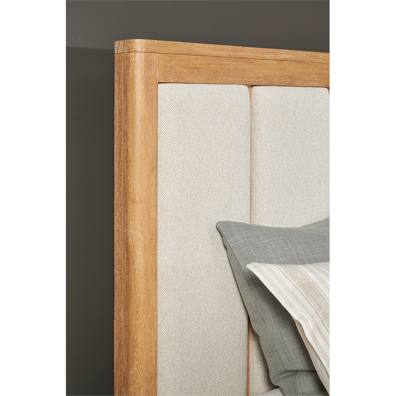 Pemberly Row Bedroom King Panel Bed 2 Nightstands and Dresser with Mirror