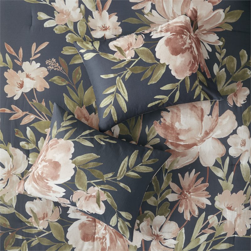 Pemberly Row 8-Piece Farmhouse Cotton Printed Comforter Set in Navy