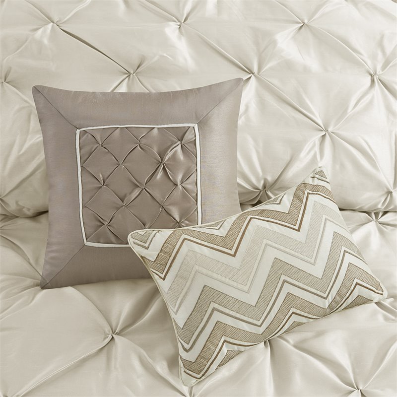 Pemberly Row 7-Piece Polyester Polyoni Set with Pleats in Ivory