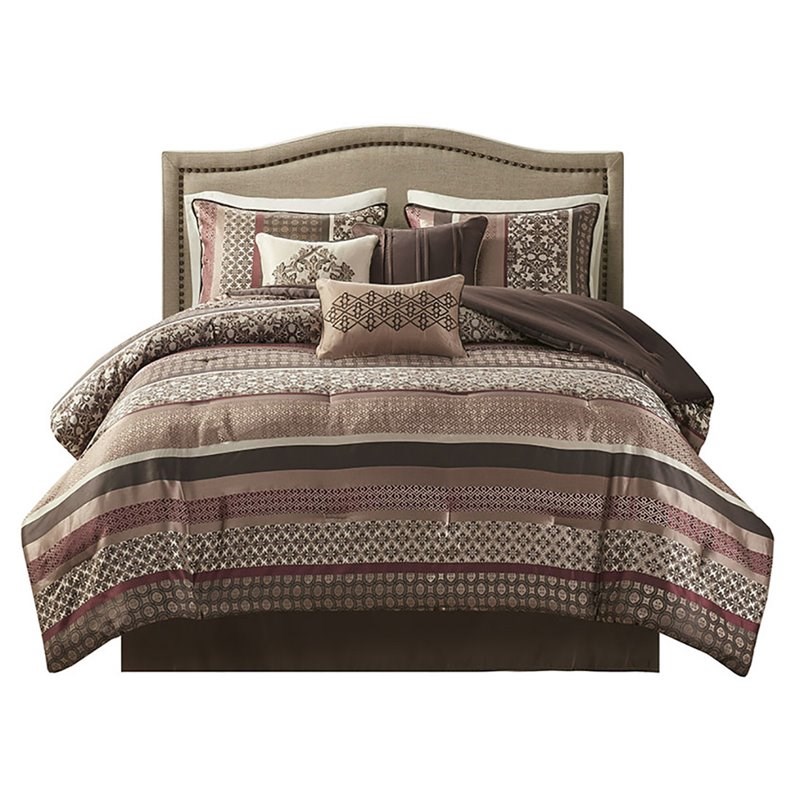 Pemberly Row 7-Piece Polyester Jacquard Comforter Set in Red