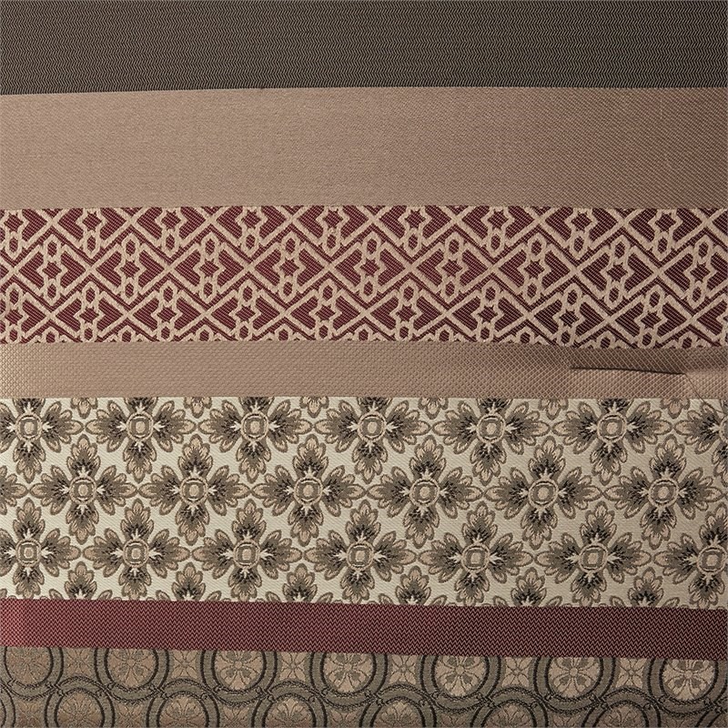 Pemberly Row 7-Piece Polyester Jacquard Comforter Set in Red