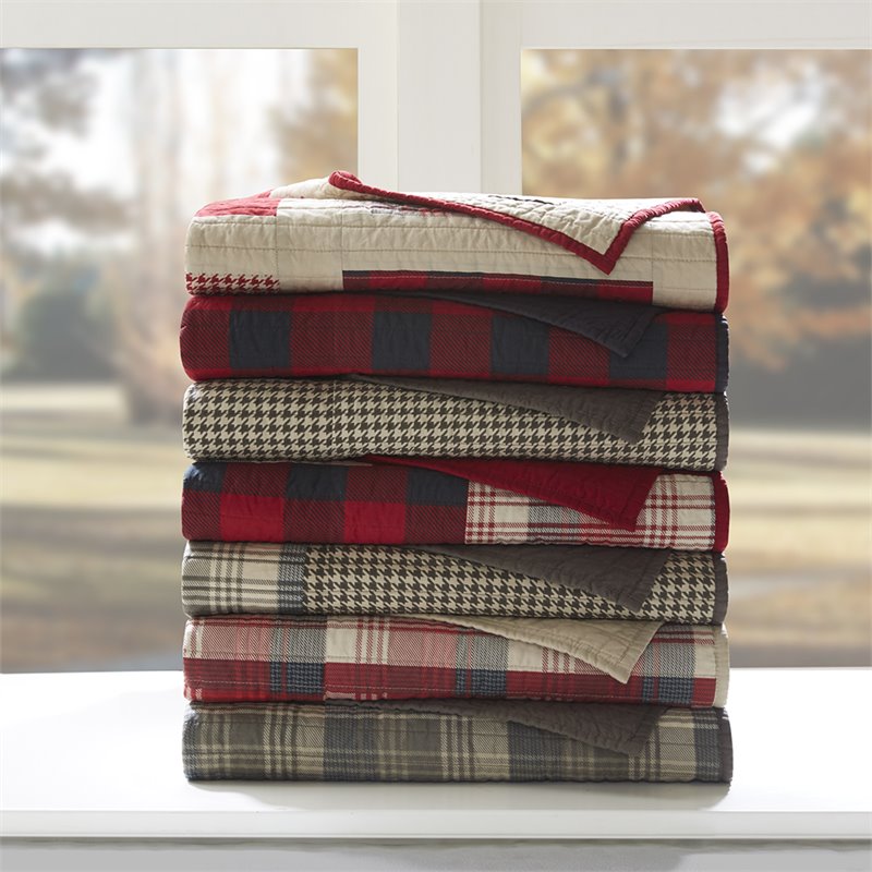 Pemberly Row 100 Percent Cotton Thread Count Printed Quilted Throw - Red