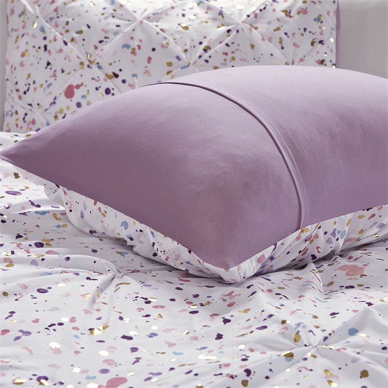 Pemberly Row Polyester Printed and Pintucked Comforter Set in Plum