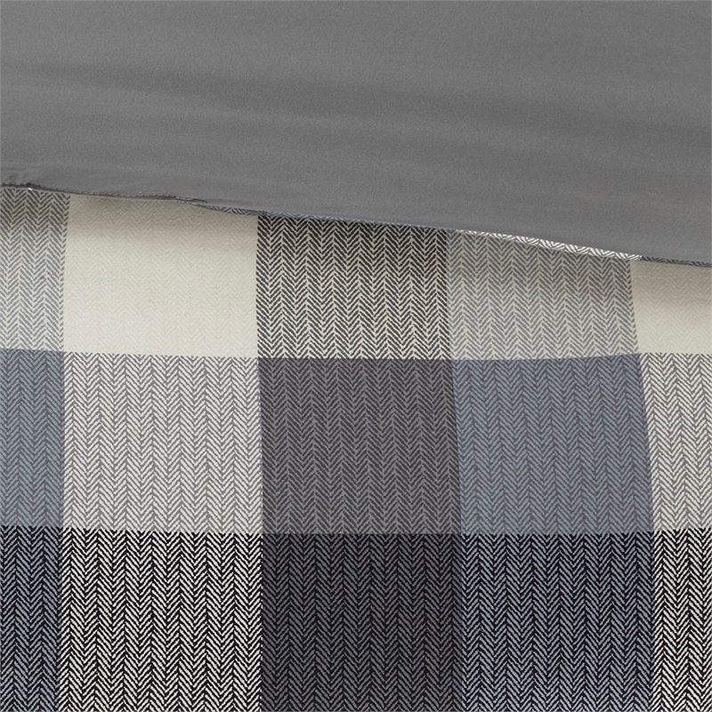 Pemberly Row Contemporary 7 Piece Herringbone Comforter Set in Gray
