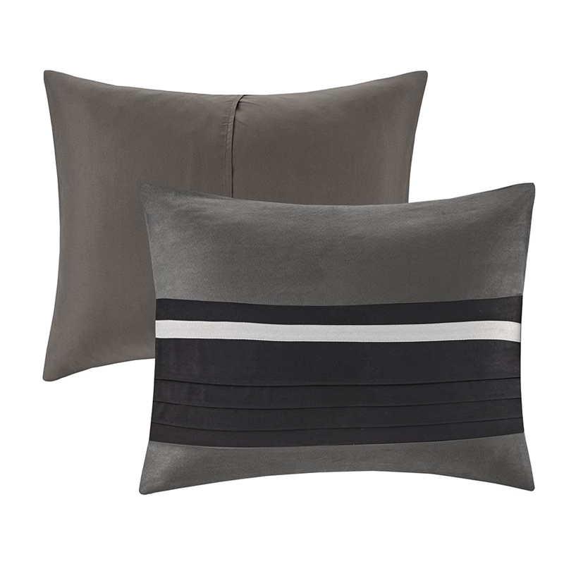 Pemberly Row Modern / Contemporary 7 Piece Comforter Set in Black