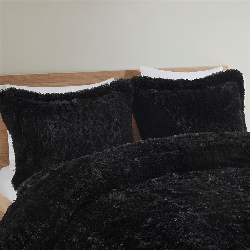 Pemberly Row Contemporary Shaggy Long Fur Comforter Mini Set in Black
