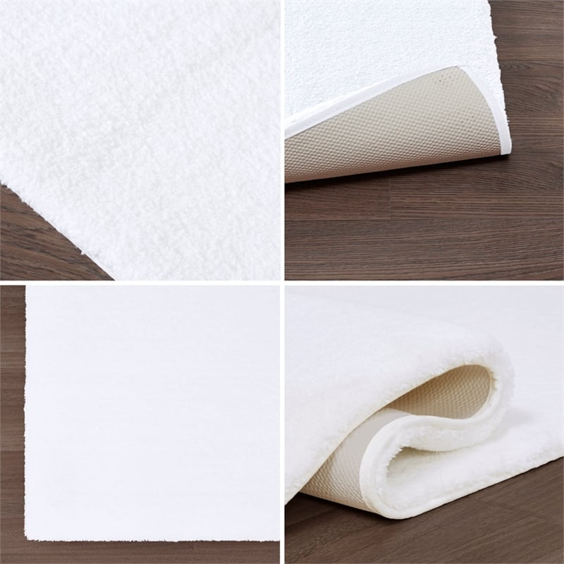 Pemberly Row Modern / Contemporary Marshmallow Bath Rug in White
