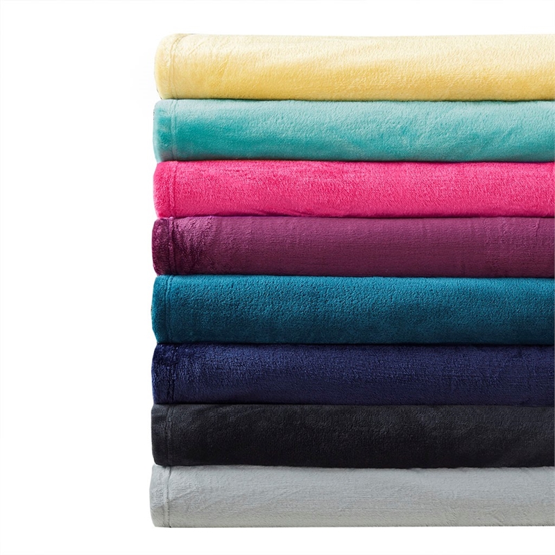 Pemberly Row Microlight Plush Oversized Blanket in Gray King