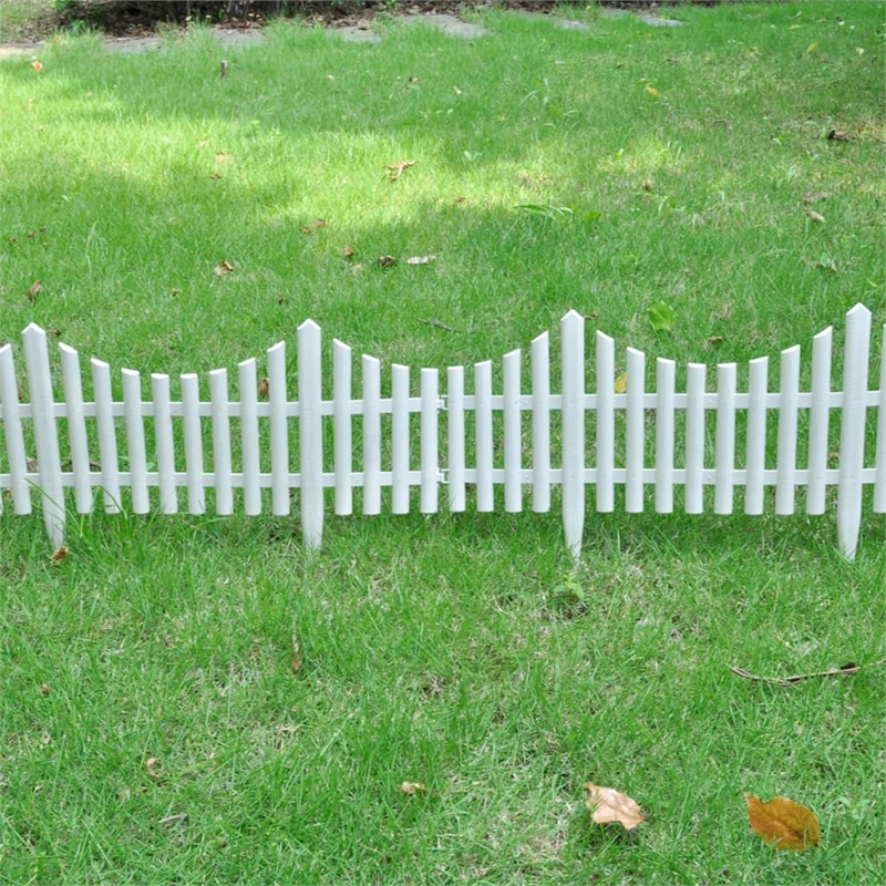 Pemberly Row Durable 17 pcs 32.8 ft Lawn Divider in White Finish