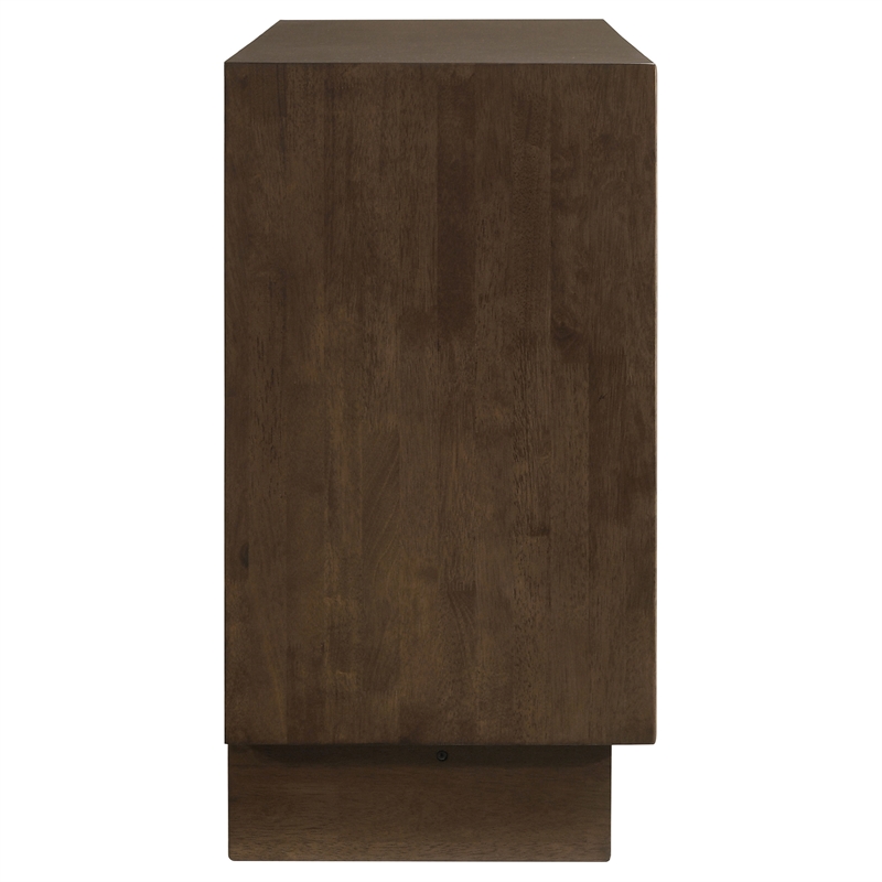 Pemberly Row 6-Drawer Rectangular Transitional Wood Dresser Warm Brown