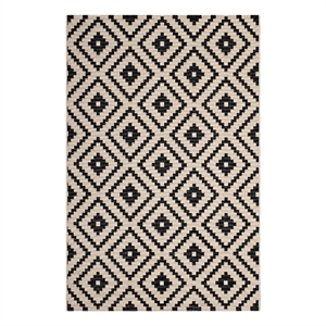 Pemberly Row 94.5x122&quot Geometric Diamond Trellis Area Rug in Black and Beige