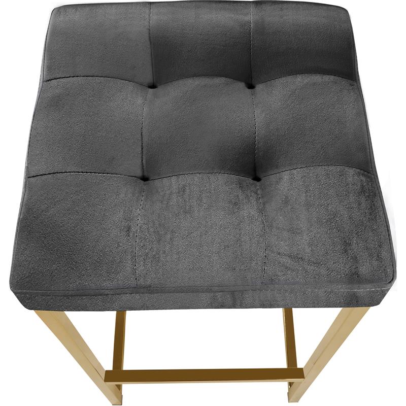 Pemberly Row Contemporary 26.5