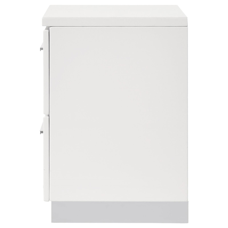 Pemberly Row Set of 2 Wood 2-Drawer Nightstand & 5-Drawer Chest in White
