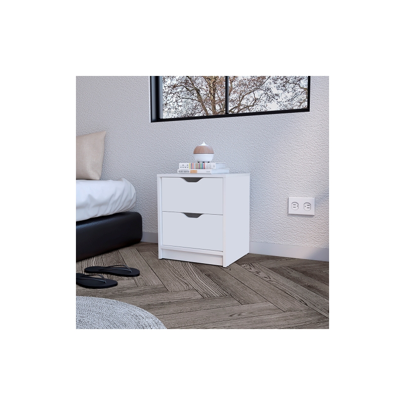 Pemberly Row Set of 3 Engineered Wood Dresser & 2 Nightstands in White