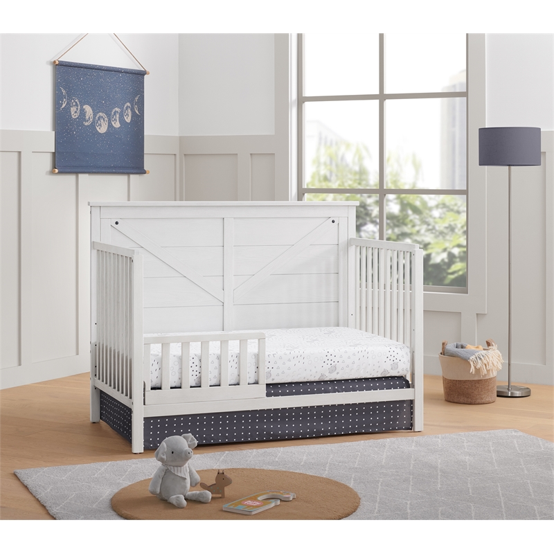 Pemberly Row Modern Farmhouse Wood Guard Rail in Off White Finish