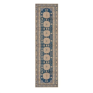 Pemberly Row Ushak Soft Washable Non Slip Area Rug (2'7&quot x 9')