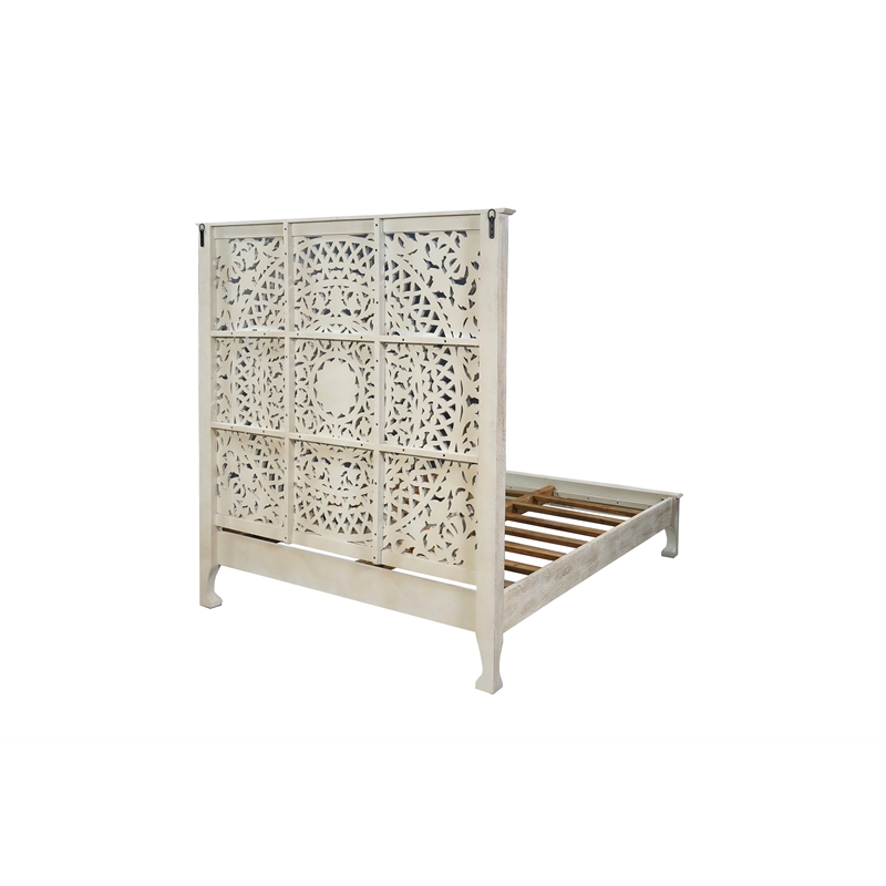 Pemberly Row Traditional Floral Carved Solid Wood Queen Bed in White