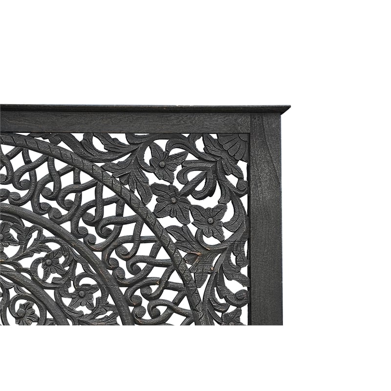 Pemberly Row Traditional Floral Carved Solid Wood Queen Bed in Black