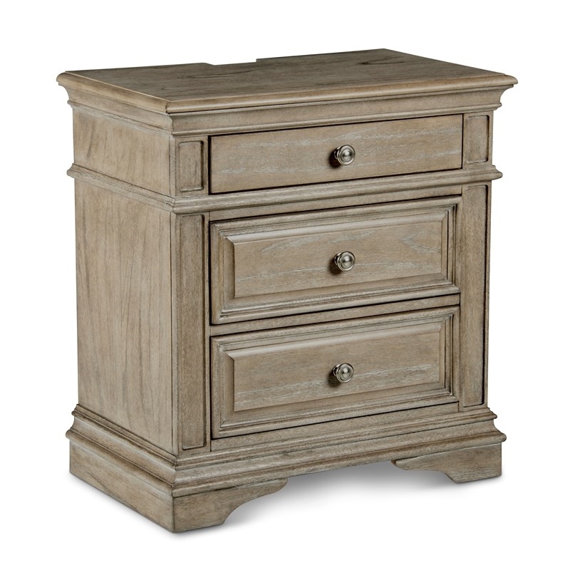Pemberly Row Set of 4 Solid Wood Driftwood Gray Queen Size Bedroom set