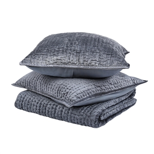 Pemberly Row 3-Piece Velvet Fabric Queen Quilt Set in Morning Fog