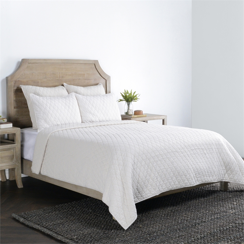 Pemberly Row Contemporary Lana Cotton Standard Sham in Ivory