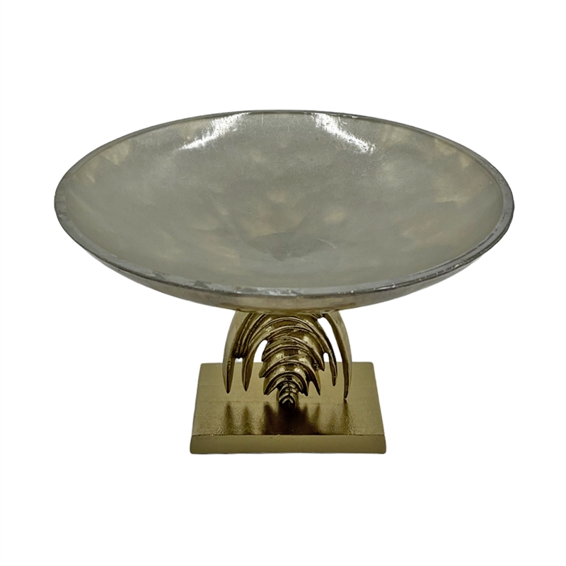 Pemberly Row Contemporary Decorative Aluminum Entryway Bowl in Gold