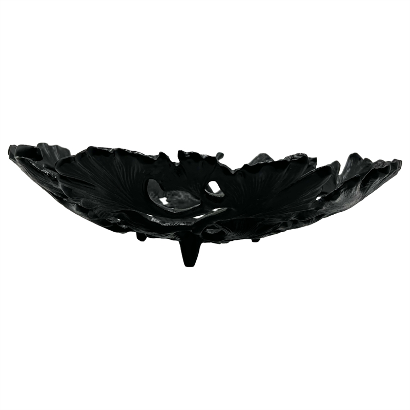 Pemberly Row 15-inch Wide Decorative Handmade Aluminum Ginkgo Leaf Bowl