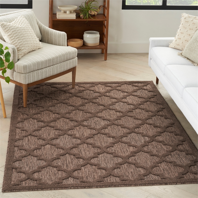 Pemberly Row Contemporary Easy Care Brown Fabric Area Rug (4'x6')