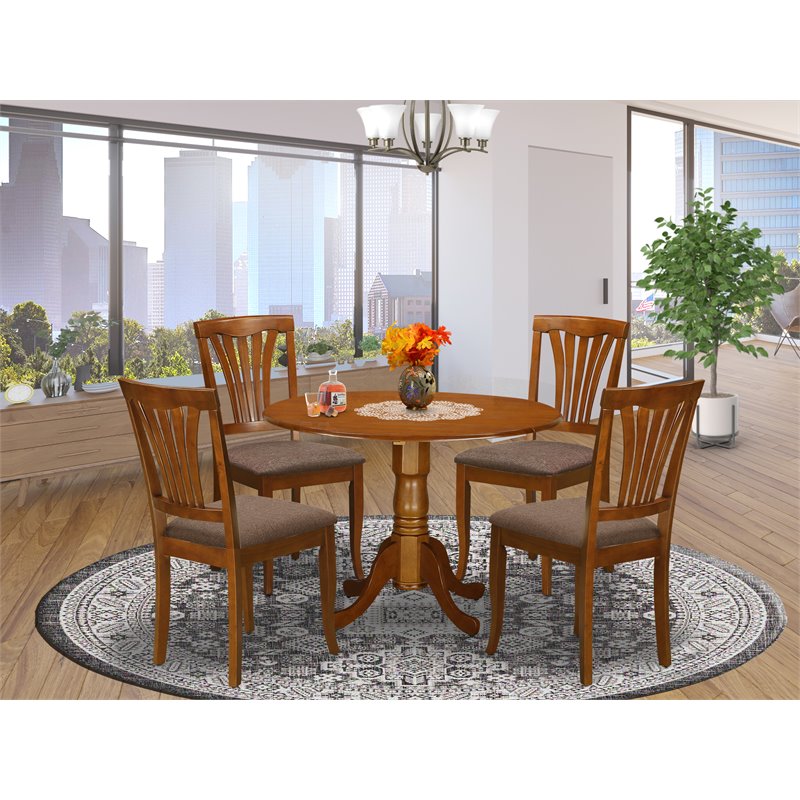 Pemberly Row 5-piece Dining Set with Round Table in Saddle Brown