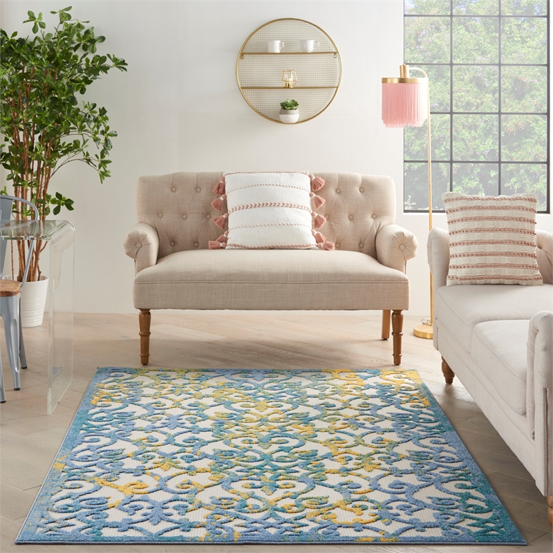Pemberly Row Contemporary 5'3