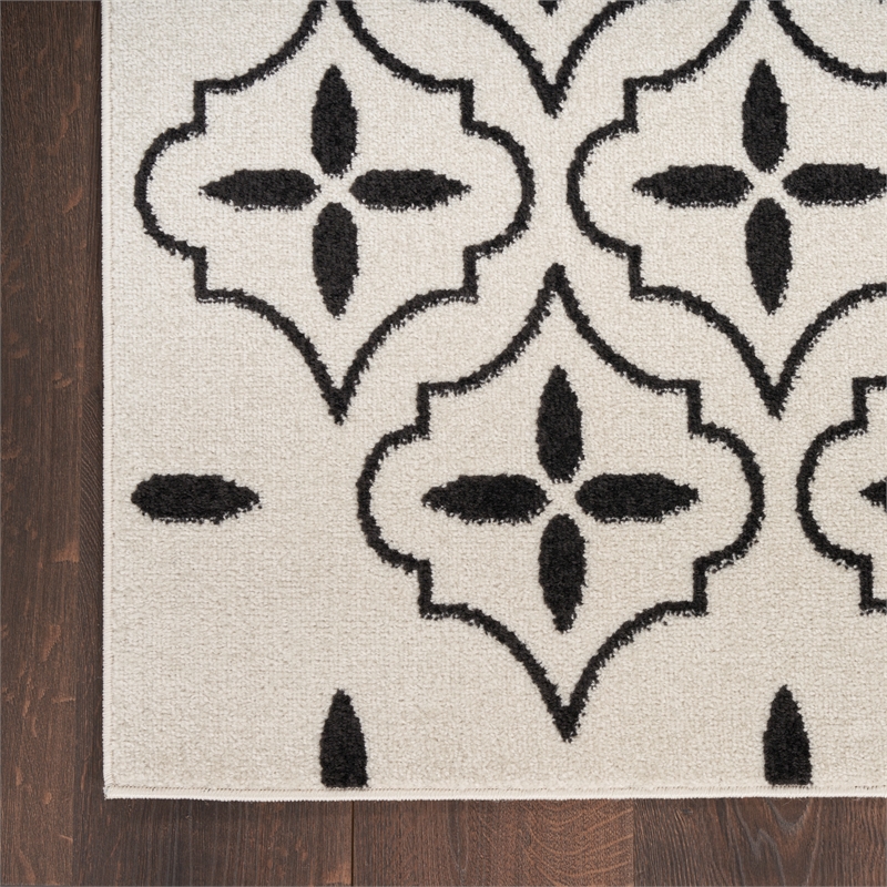 Pemberly Row Contemporary Home 6'x9' Fabric Ivory Black Area Rug