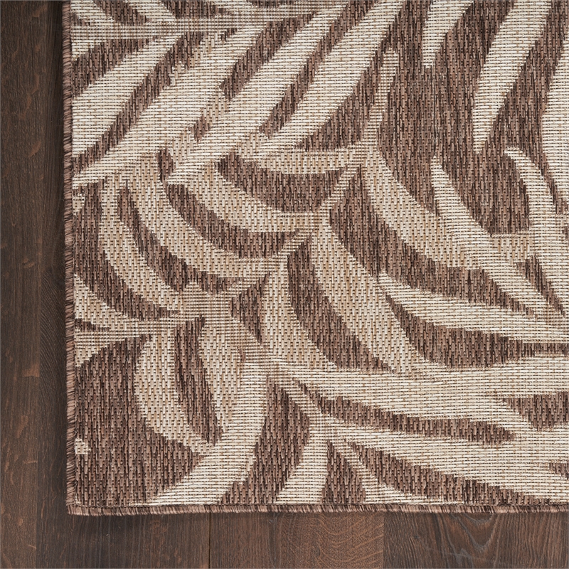Pemberly Row Modern / Contemporary Home 10'x14' Mocha Area Rug