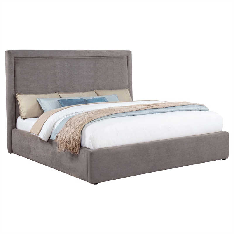 Pemberly Row Set of 4 Eastern King Panel Platform Bed & Dresser & Nightstands