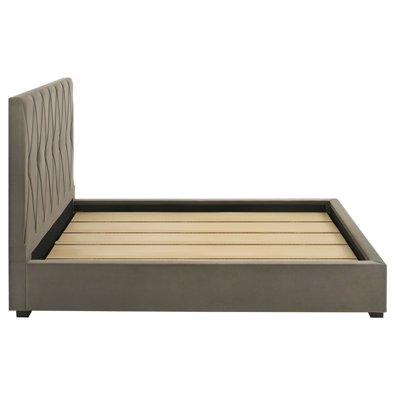 Pemberly Row Set of 4 Queen Panel Platform Bed & Dresser w/ Mirror & Nightstands