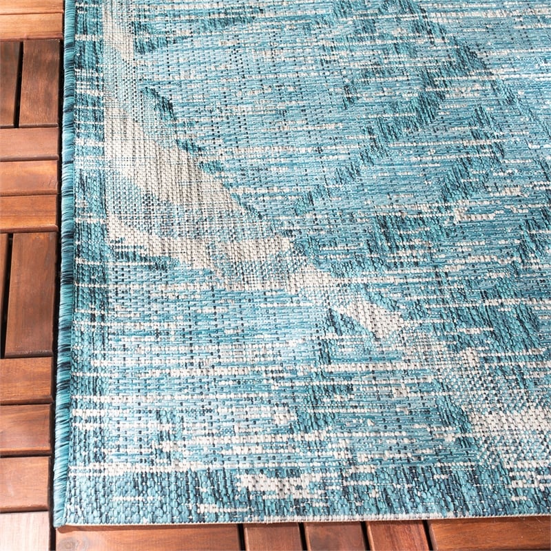 Pemberly Row 4' x 5'7